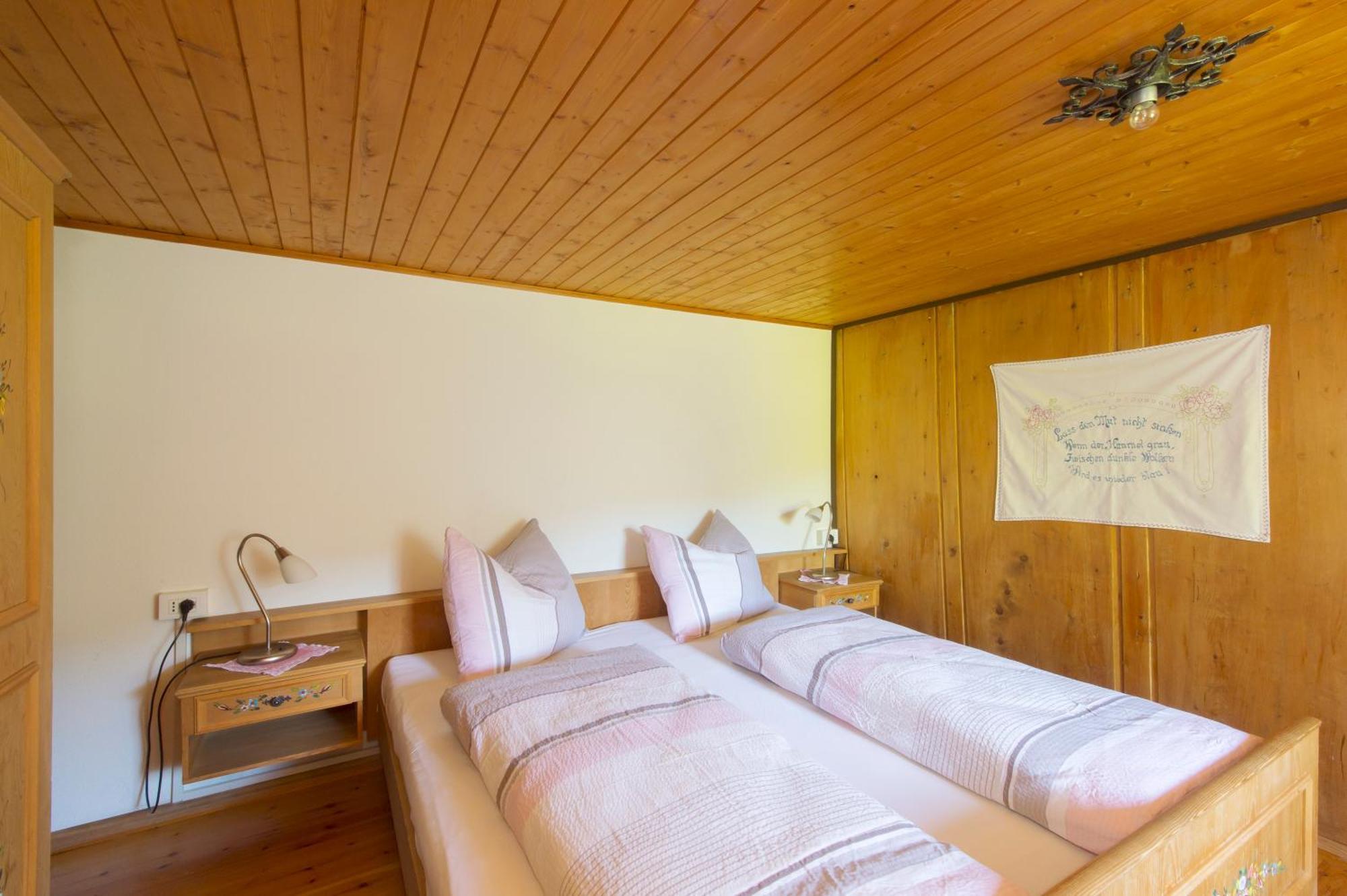 Ferienhaus Leitner Apartment Тирес Стая снимка